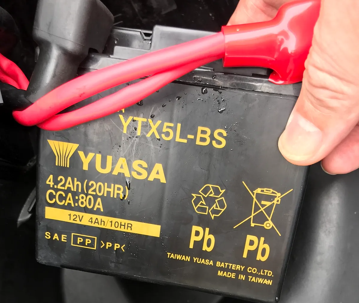 AXISZ バッテリー交換