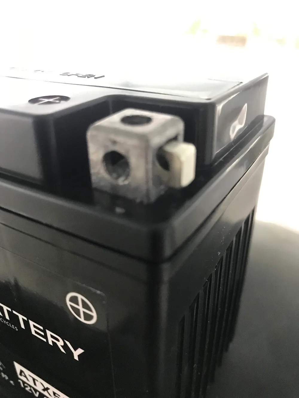 AXISZ バッテリー交換