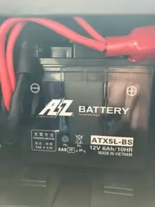 AXISZ バッテリー交換　自力で完璧にやってみた