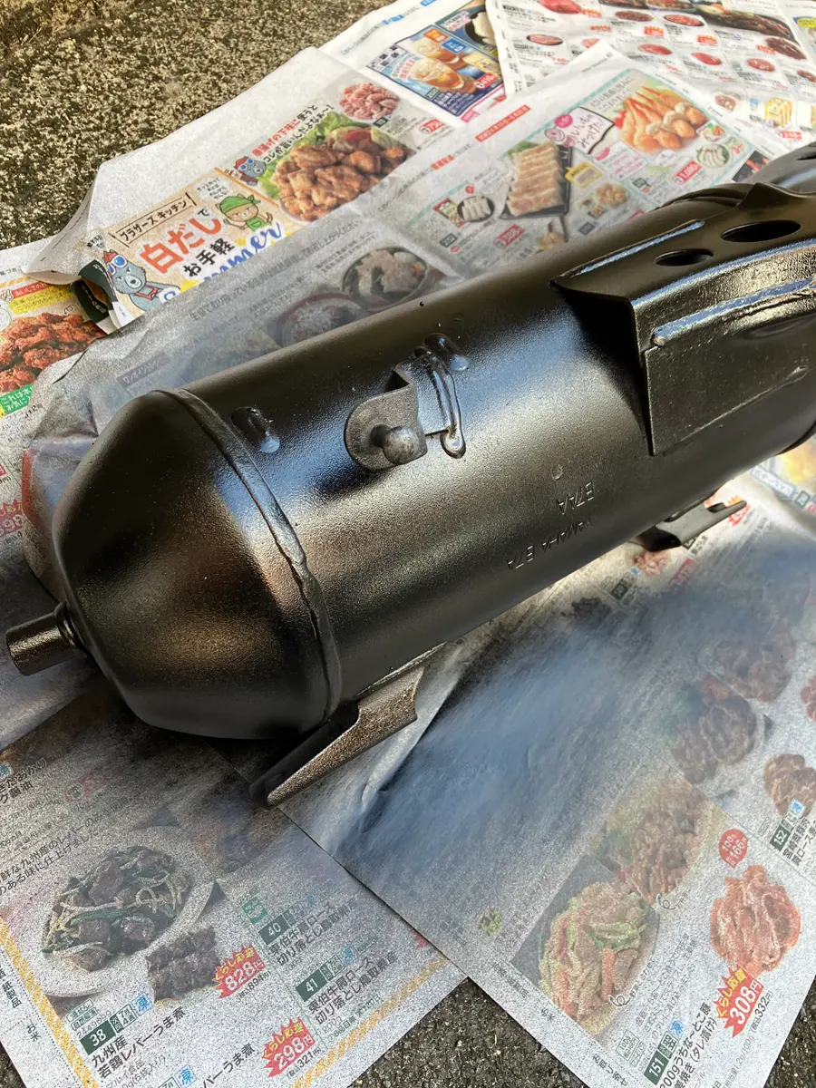 AXISZ スクーター 錆びたマフラー塗装して新品みたいにしてみた