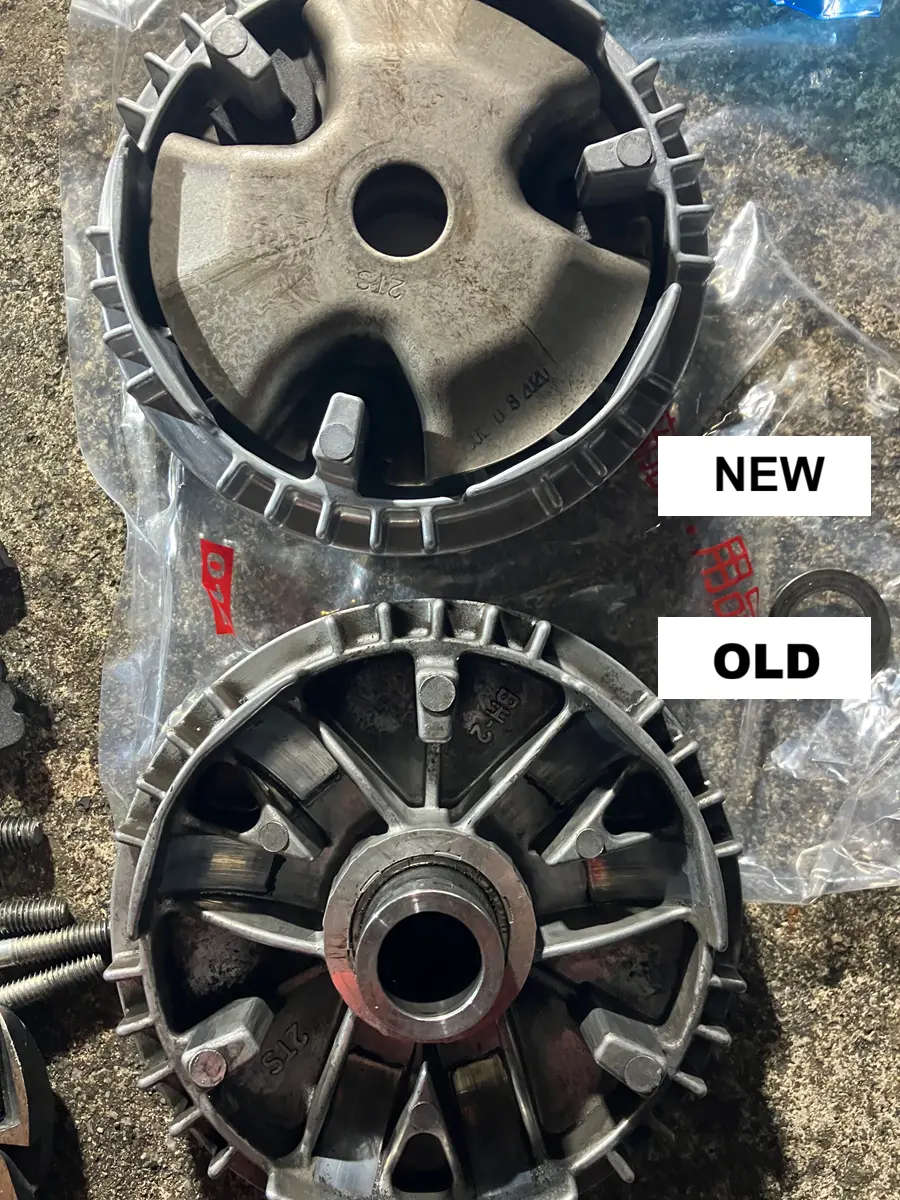 AXISZ 駆動系 ガタガタ音と振動 プーリー交換